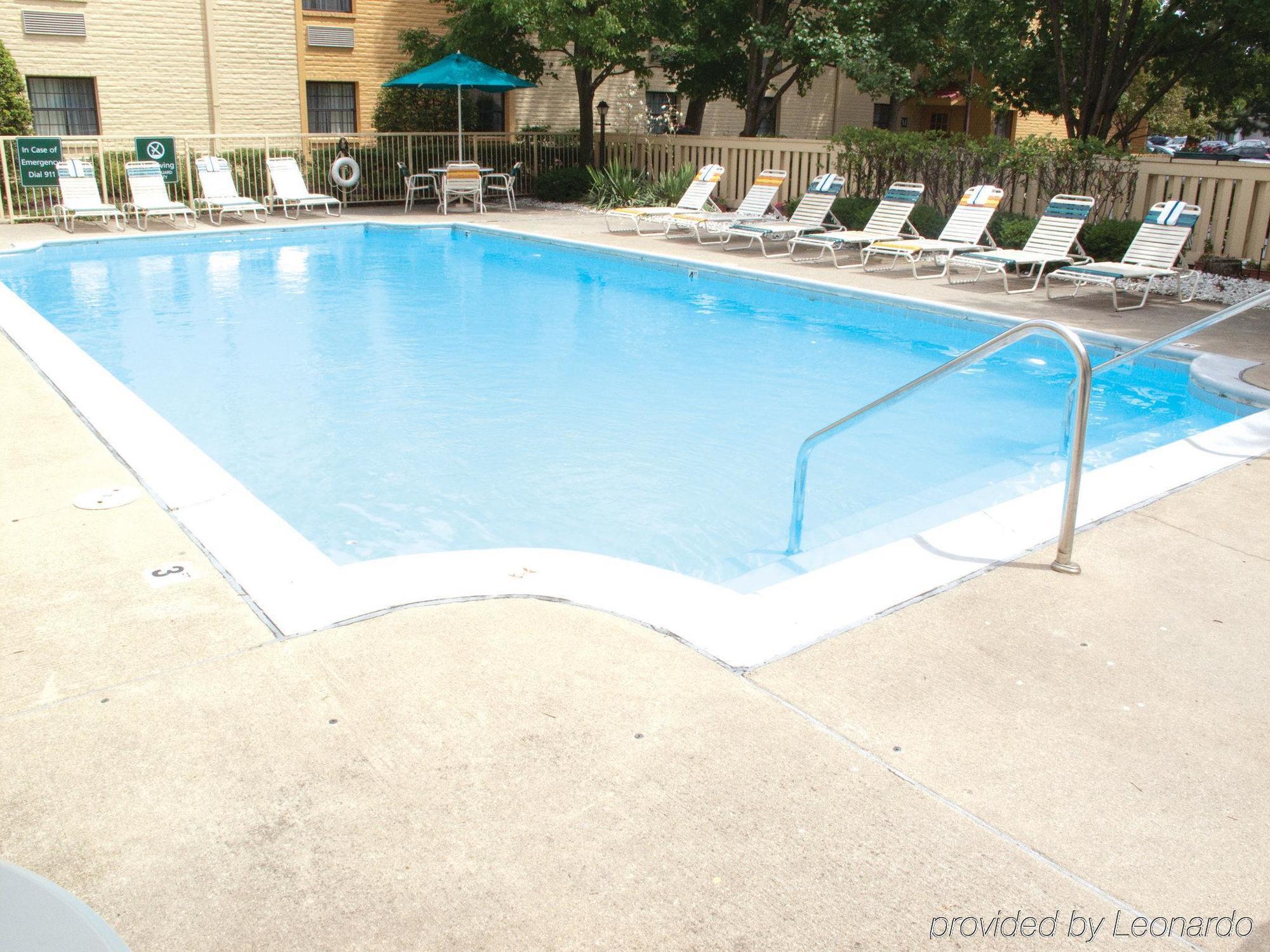 La Quinta Inn Chicago 奥克布鲁克特莱斯 外观 照片
