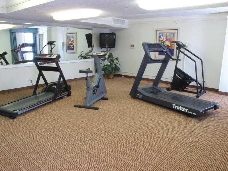 La Quinta Inn Chicago 奥克布鲁克特莱斯 设施 照片